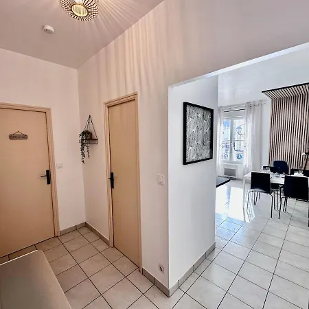 T2 Elegant 5 Pers - Hypercentre - Spacieux Apartment La Fleche